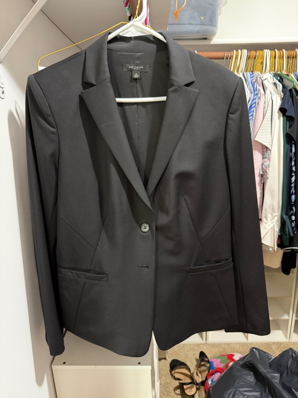 Ann Taylor Black Single-Button Tailored Blazer